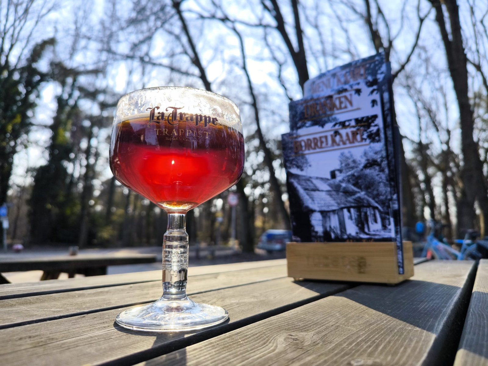 Having a beer at hut van mie pils